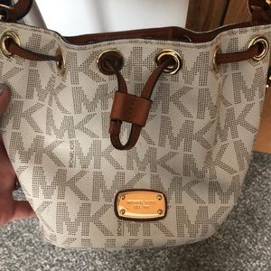 Michael Kors Crossbody